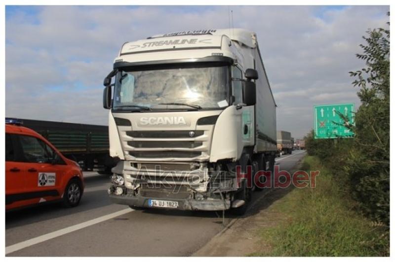 Korkunç kaza Akyazılı baba ile oğlunu ayırdı