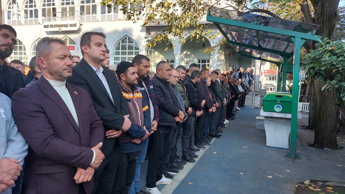 Köye ilaç götürürken kazada hayatını kaybetmişti, toprağa verildi