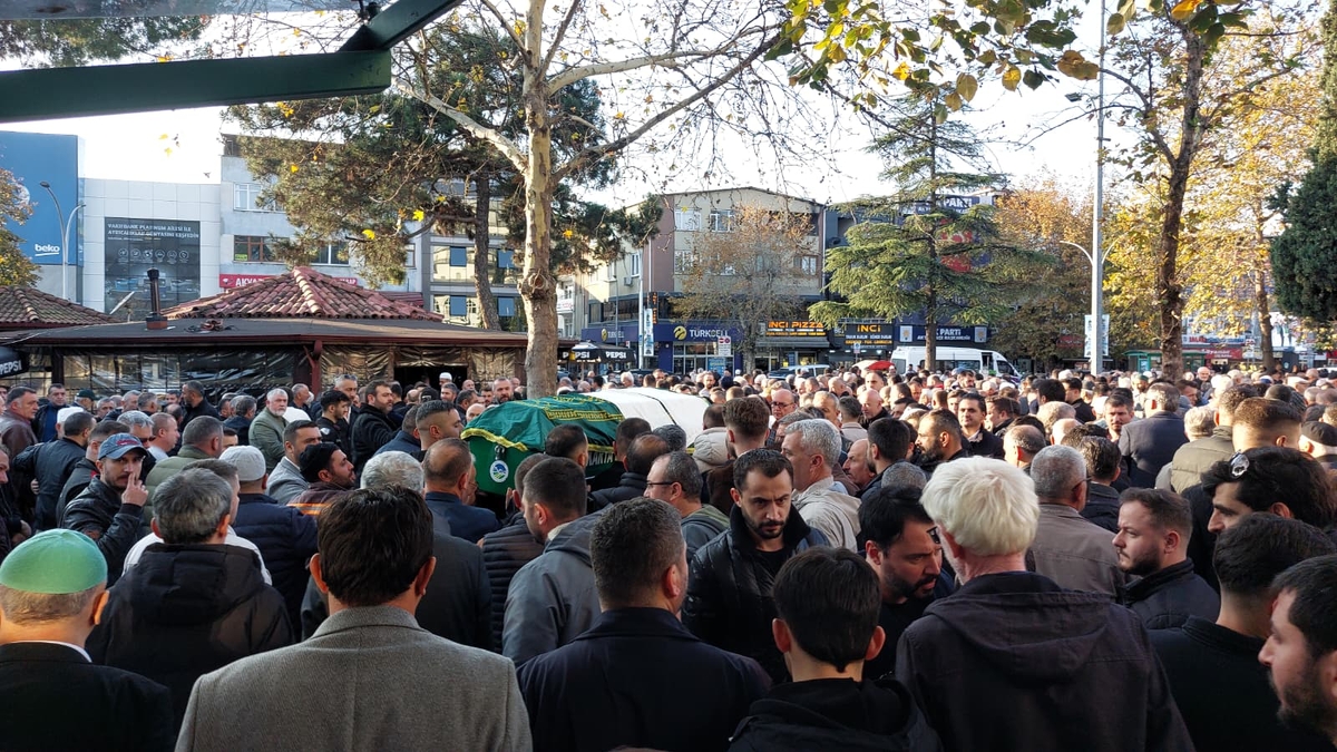 Köye ilaç götürürken kazada hayatını kaybetmişti, toprağa verildi