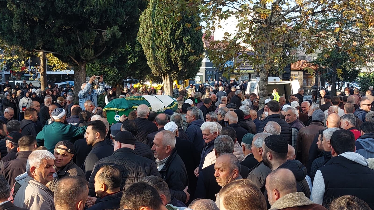 Köye ilaç götürürken kazada hayatını kaybetmişti, toprağa verildi