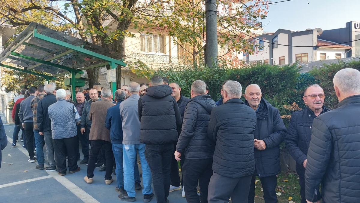 Köye ilaç götürürken kazada hayatını kaybetmişti, toprağa verildi