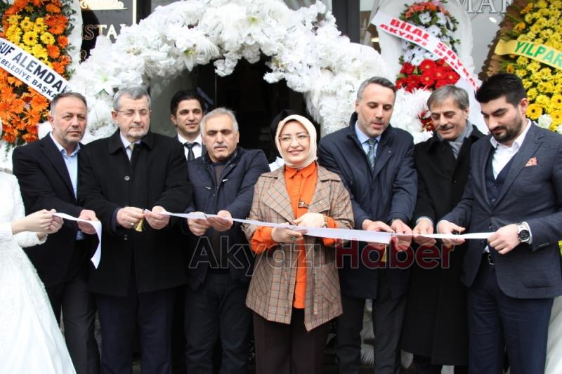 Kristal Zarina Sakarya Şubesi Görkemli Törenle Açıldı