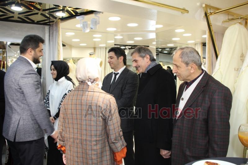 Kristal Zarina Sakarya Şubesi Görkemli Törenle Açıldı