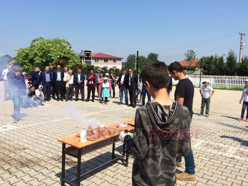 KÜÇÜCEK CUMHURİYET ORTAOKULU NDA TÜBİTAK BİLİM ŞENLİĞİ 