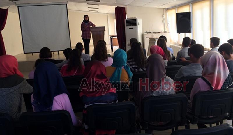 Küçücek Cumhuriyet Ortaokulu Teog Sınavlarına İddialı Hazırlanıyor