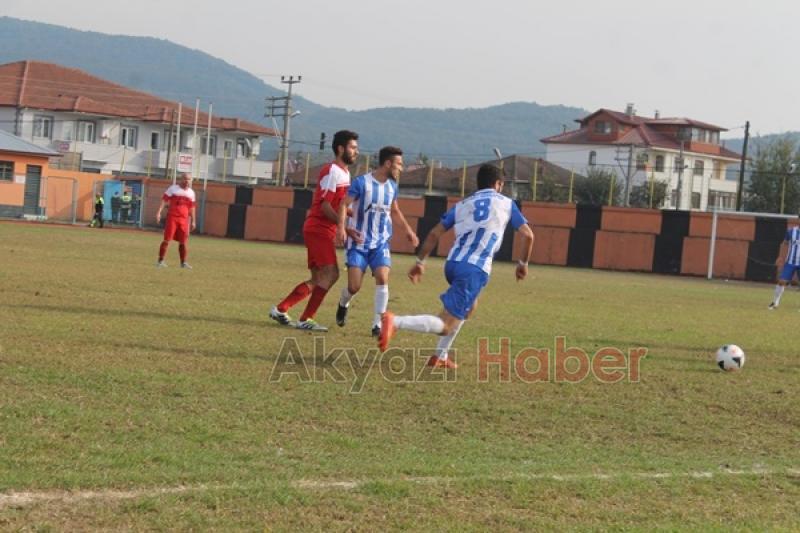 Küçücek Evinde Galip Geldi 