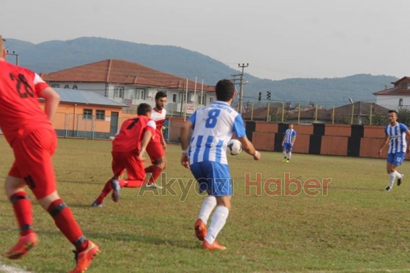 Küçücek Evinde Galip Geldi 