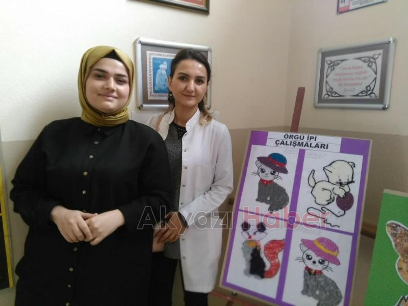  Küçücek İlkokulu'nda Resim Sergisi