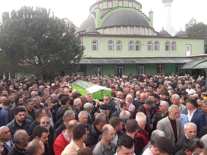 Küçücek İstiklal Mahalle Muhtarı Yusuf Şahin defnedildi