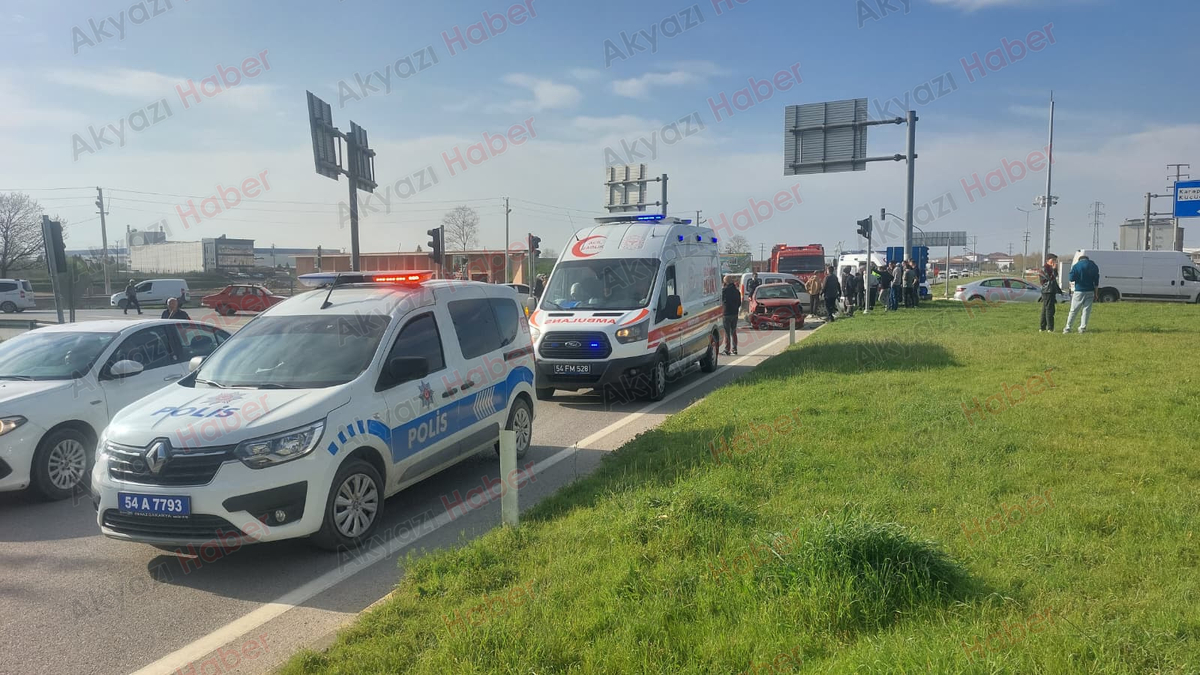 Küçücek Kavşağı’nda feci kaza 4 yaralı