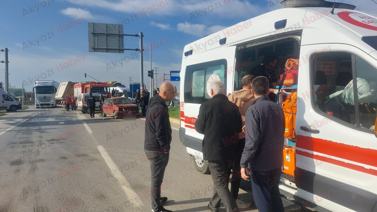 Küçücek Kavşağı’nda feci kaza 4 yaralı