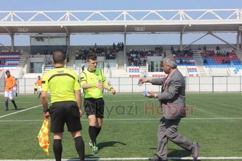 Küçücek Spor Şampiyonluğa Çok Yakın