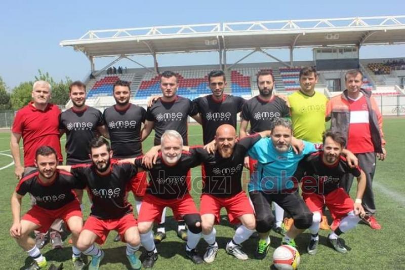 Küçücek Spor Şampiyonluğa Çok Yakın
