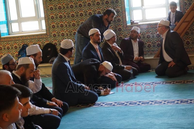 KUR AN I KERiM i GÜZEL OKUMA YARIŞMASI AKYAZIDA YAPILDI