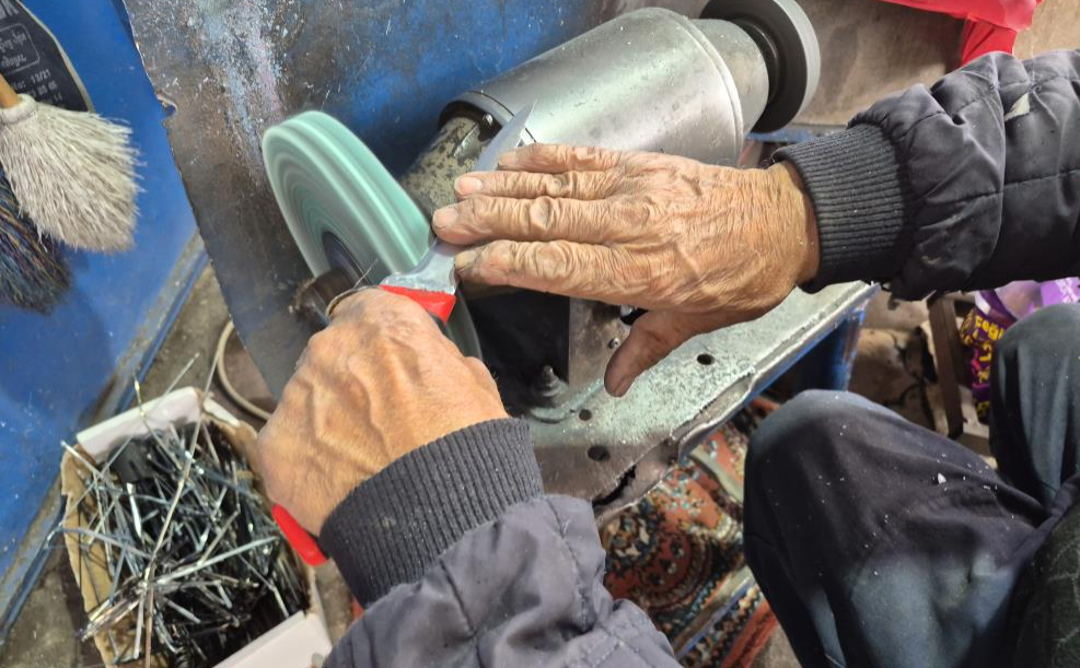 Kurban Bayramı için bıçak bileme mesaisi; Fiyat belli oldu