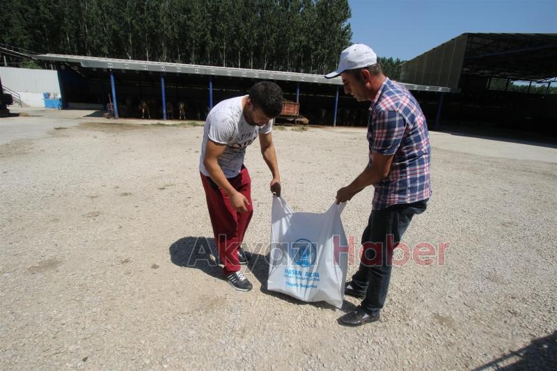 KURBAN KESİM YERLERİ HEM DENETLENİYOR HEM DE İLAÇLANIYOR