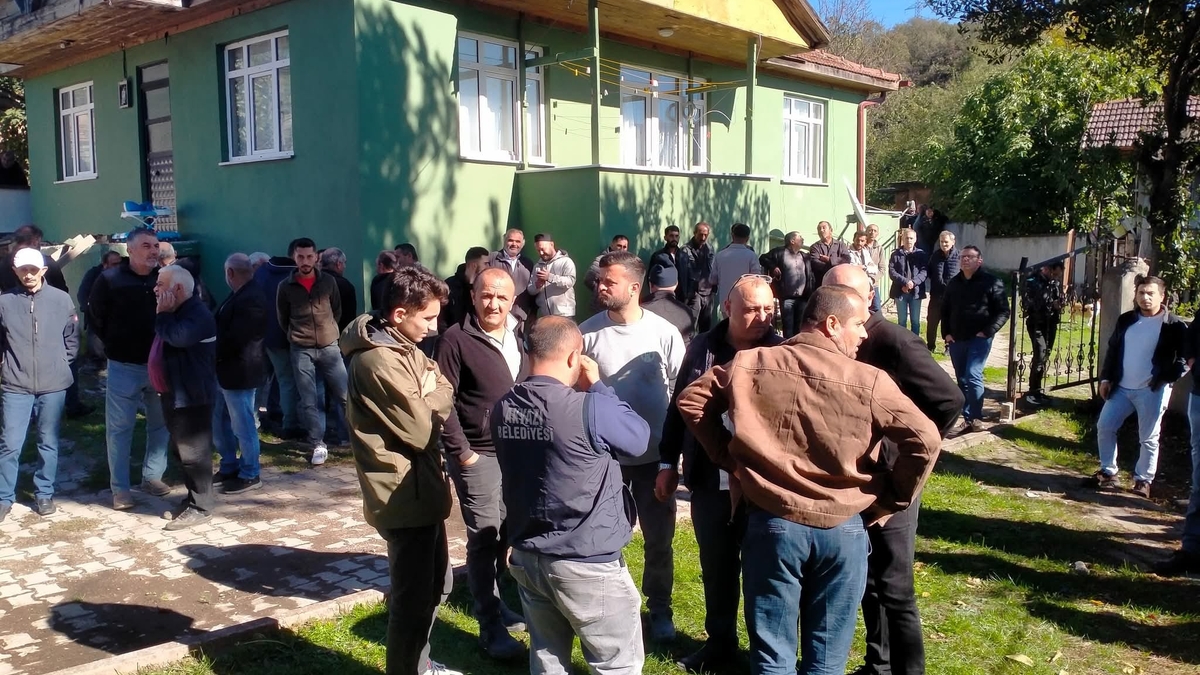 Kuyuya düşen işçiye acı veda