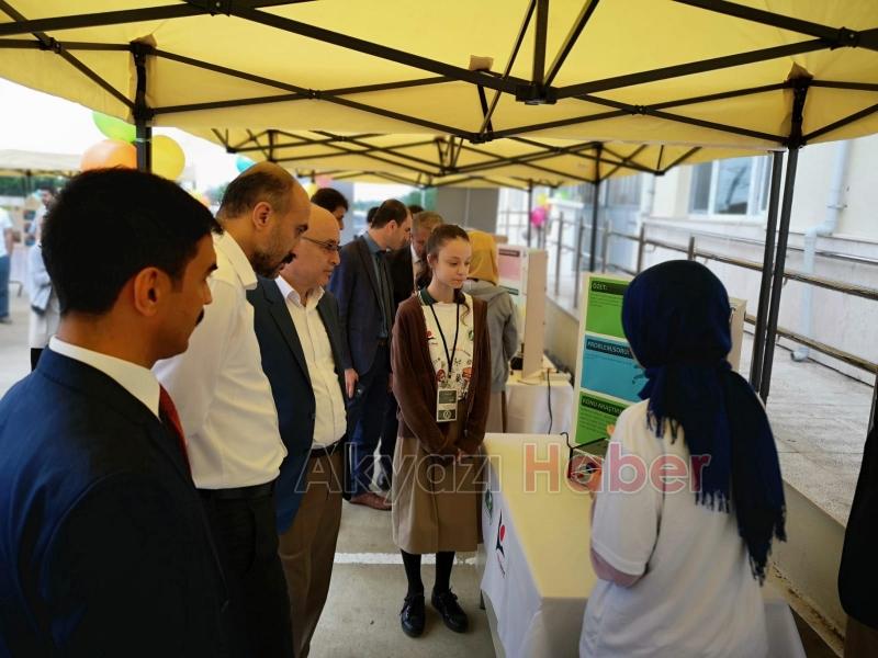 Kuzuluk Akşemsettin İmam Hatip Ortaokulunda Tübitak Bilim Fuarı Coşkusu