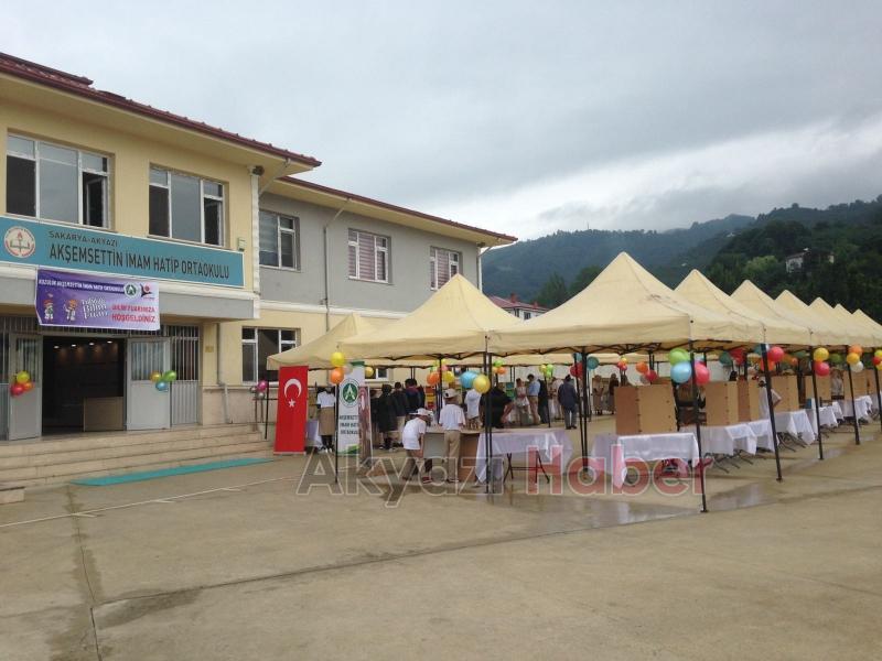 Kuzuluk Akşemsettin İmam Hatip Ortaokulunda Tübitak Bilim Fuarı Coşkusu