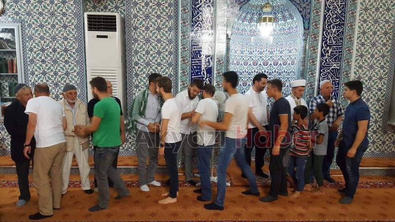 Kuzuluk Fatih Cami'sinde Asker okuması