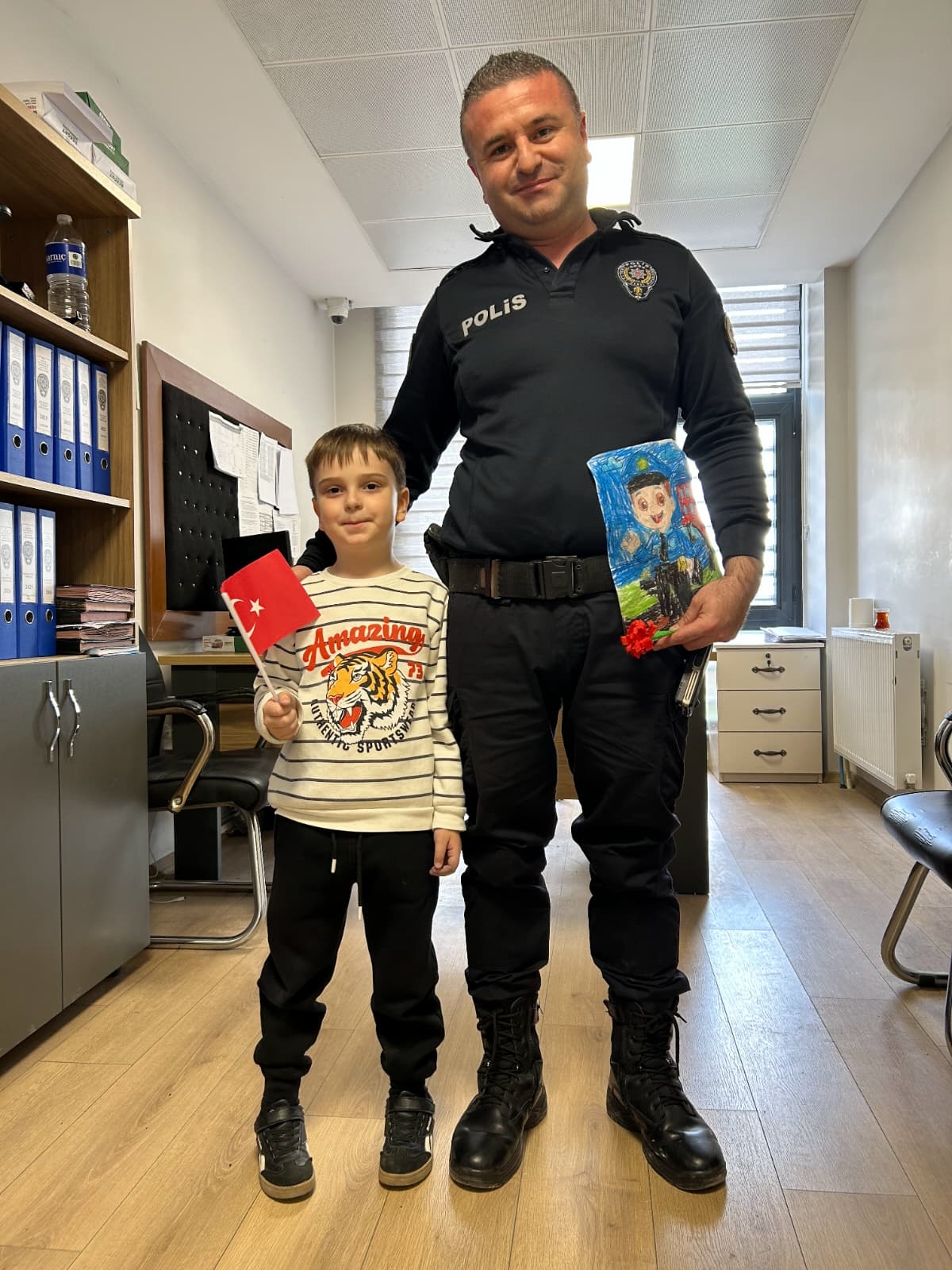 Kuzuluk İlkokulu ve Anasınıfı öğrencilerinden Polis Haftası ziyareti