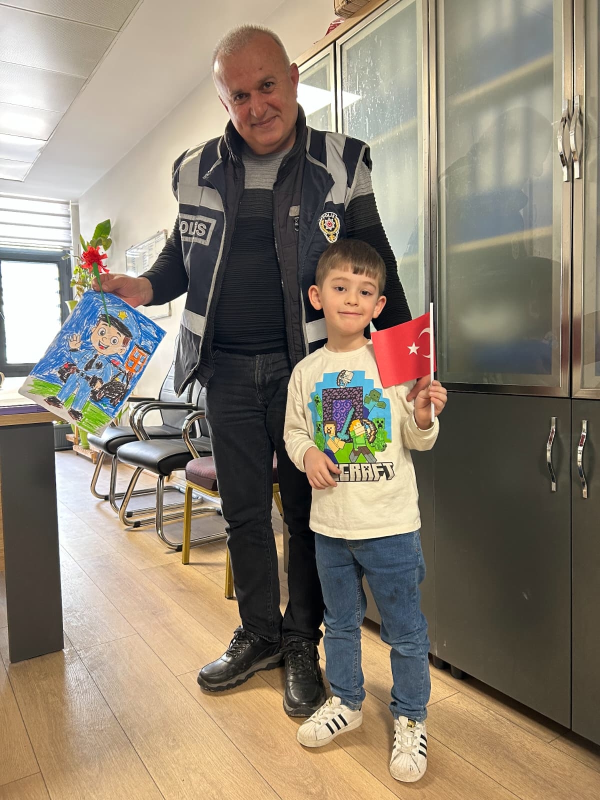 Kuzuluk İlkokulu ve Anasınıfı öğrencilerinden Polis Haftası ziyareti