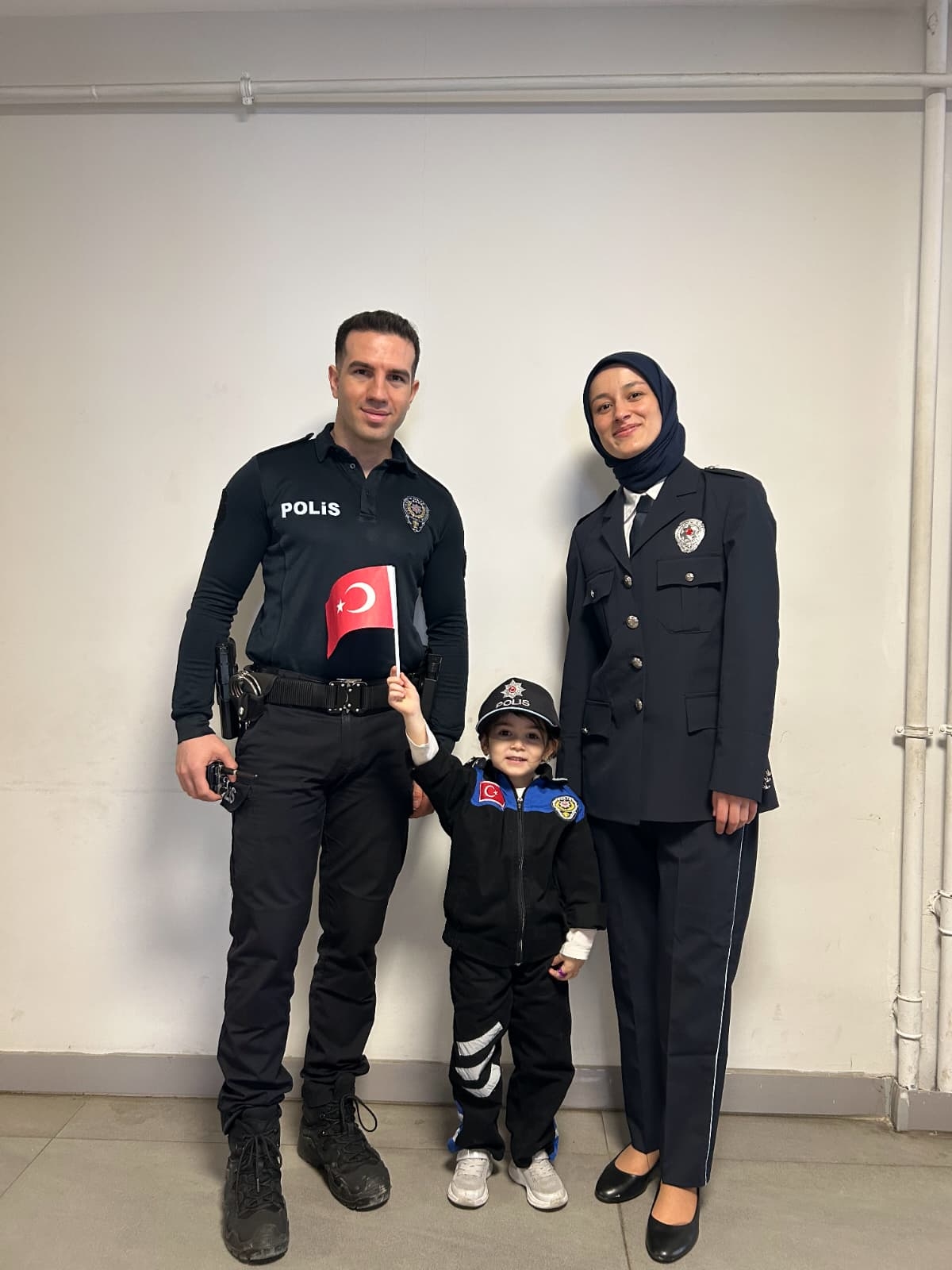 Kuzuluk İlkokulu ve Anasınıfı öğrencilerinden Polis Haftası ziyareti