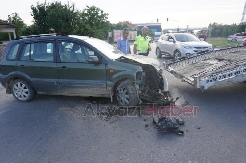 Jandarma aracı takla attı 3 yaralı