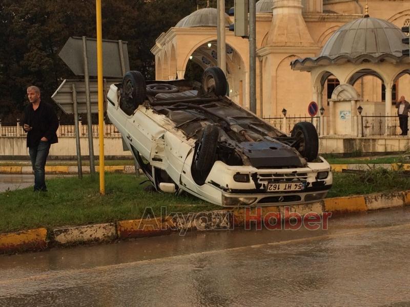 Kuzuluk Kaplıca Işıklarında Kaza 