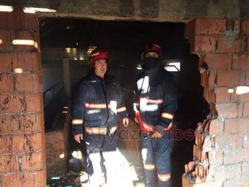 Kuzuluk Mahallesinde Ahır Yangını