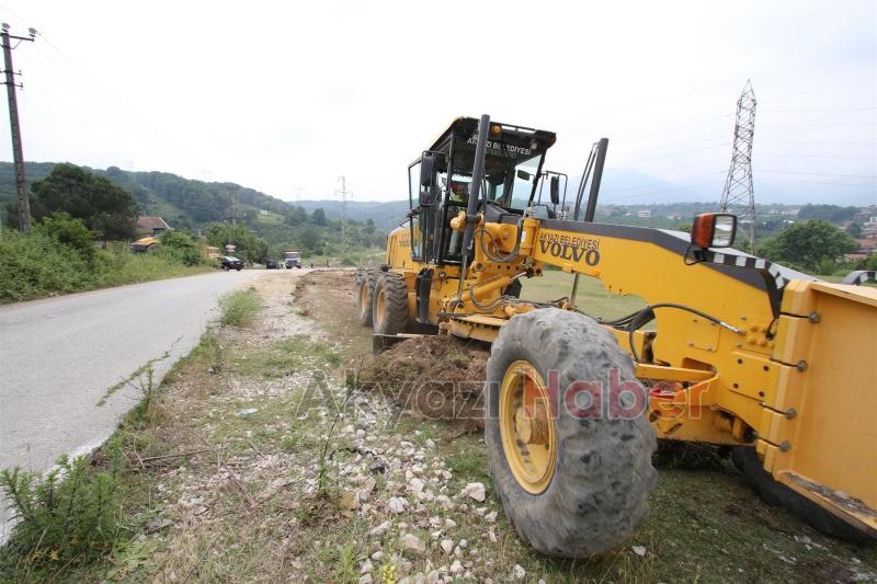 KUZULUK MAHALLESİNDE YOLLAR BAKIMA ALINIYOR