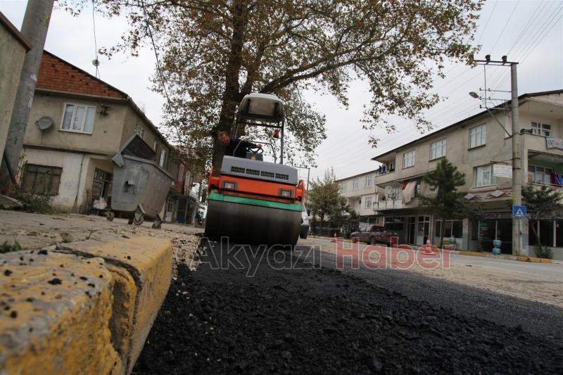 KUZULUK YOLU ASFALT ÇALIŞMALARI SÜRÜYOR