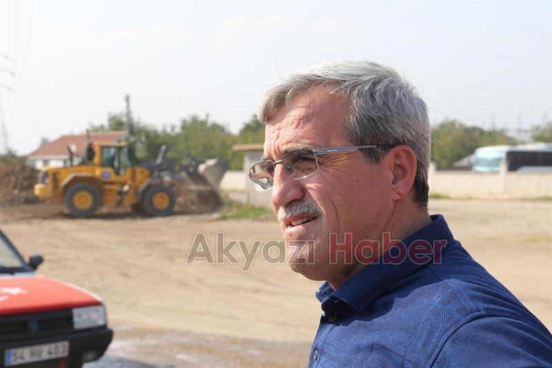 KUZULUK YOLU ve FABRİKA YOLLARI’NA ASFALT SERİMİ BAŞLADI