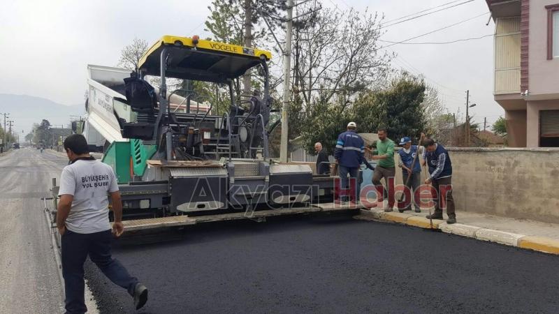  Kuzuluk Yolunda Asfalt Serimi Başladı