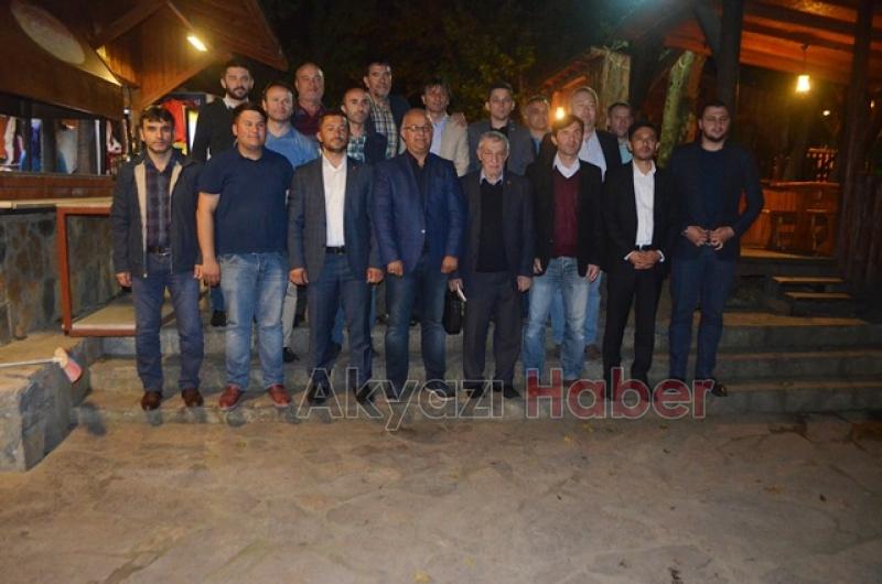 Kuzulukspor Yeni Yönetimi Basınla Tanışma Yemeğinde Buluştu