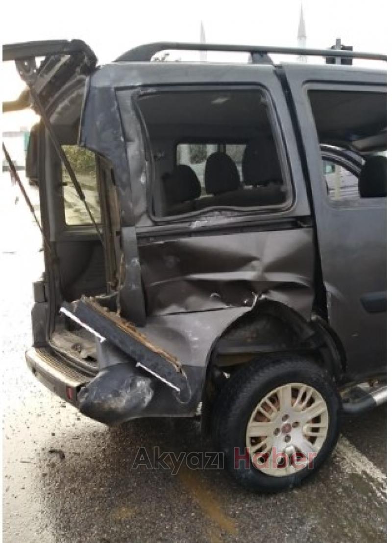 Kuzulukta Bozuk trafik ışıkları kazaya neden oluyor