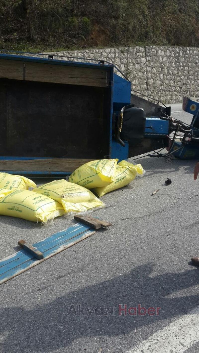 Lastiği Çıkan Patpat Devrildi 