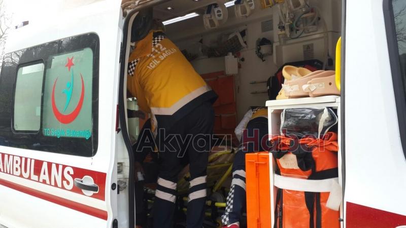 Lastiği Çıkan Patpat Devrildi 