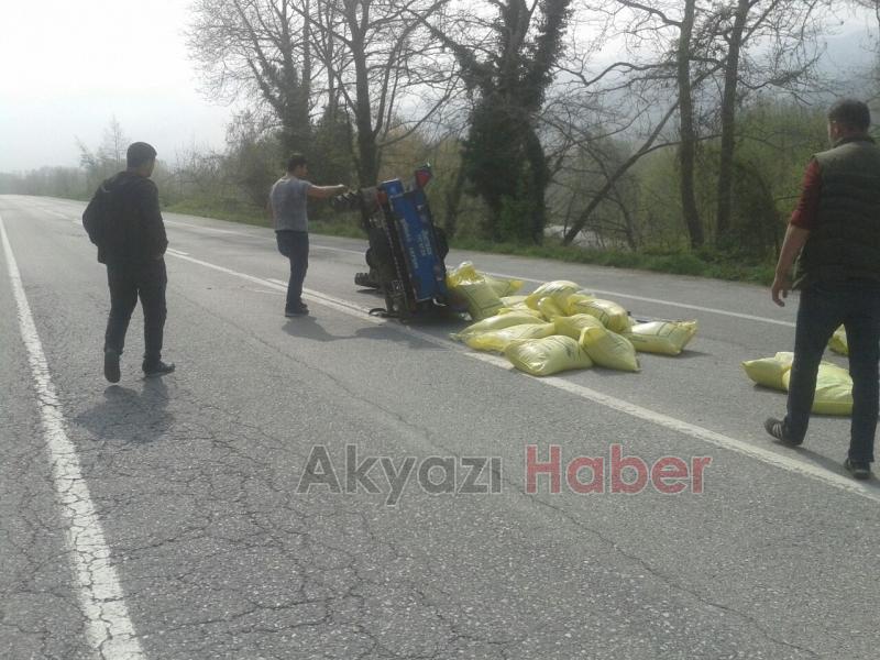 Lastiği Çıkan Patpat Devrildi 