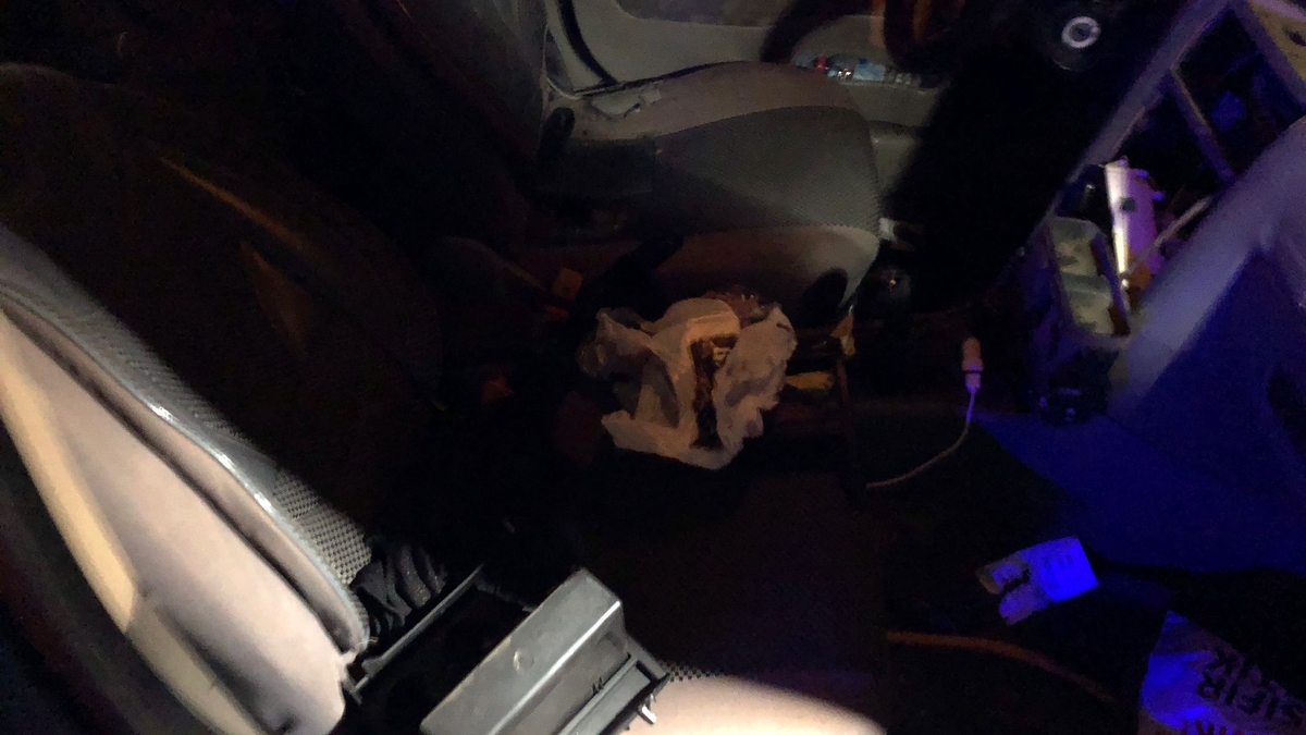 Lastiği patlayan otomobil kaza yaptı: 1 yaralı