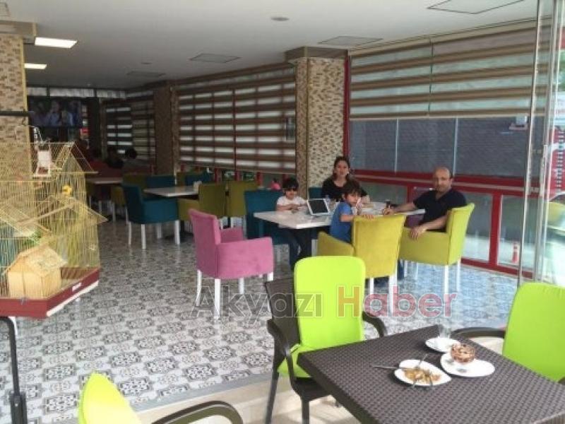 Liman Cafe&Pastane Açılmadan Müşterilerin Akımına Uğruyor