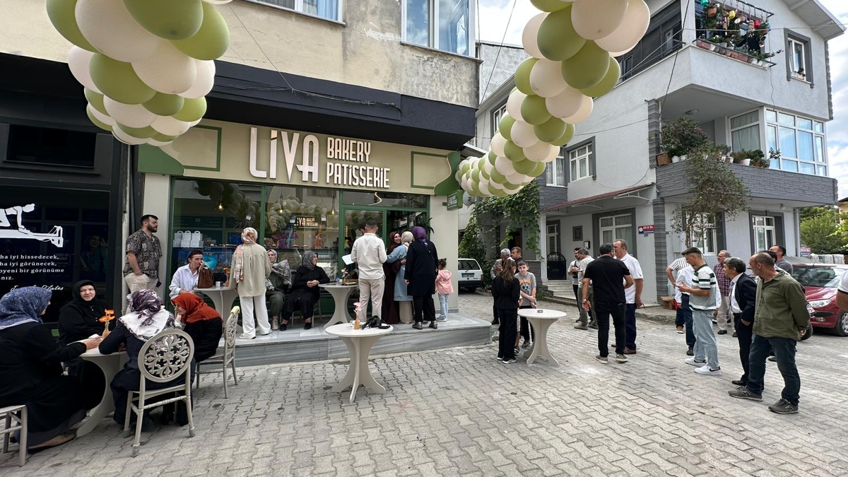 Liva Bakery & Patisserie Akyazı’da Hizmete Başladı! Tatlı Severleri Bekliyoruz