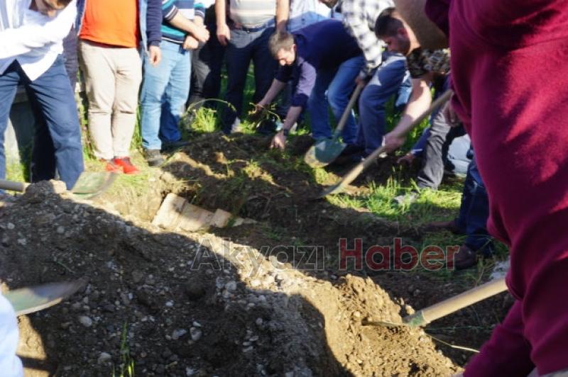 Lokantacı Ali Yıldırım Dualar ile Defnedildi