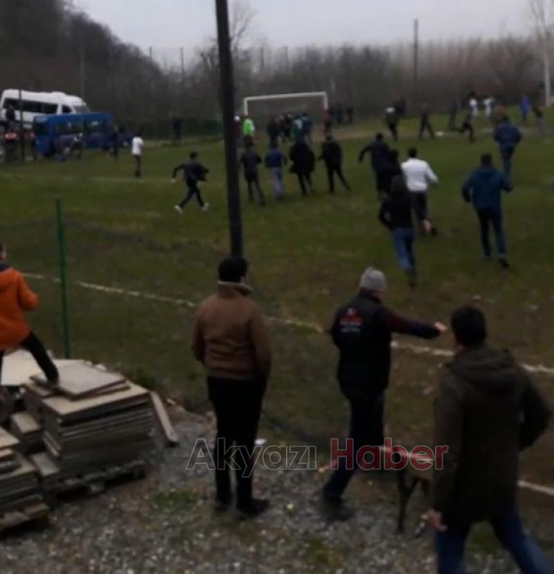 Maç Sonrası Yumruklar Konuştu 2 Kişi Hastanelik Oldu 