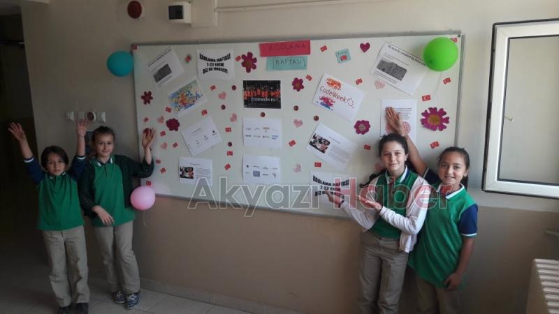 MADANOĞLU ORTAOKULU AVRUPA KODLAMA ETKİNLİĞİNE KATILDI