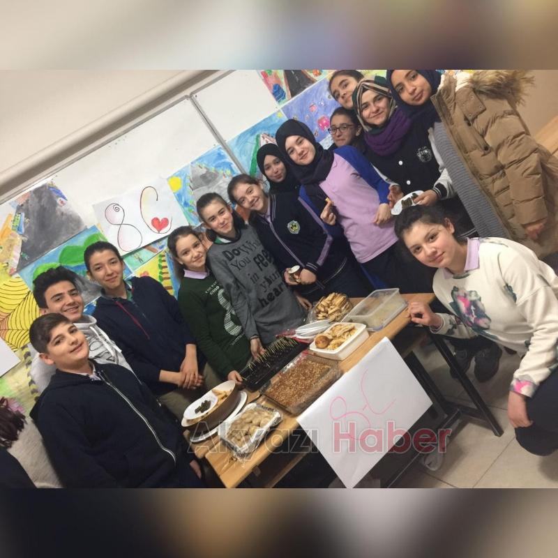 Madanoğlu Ortaokulu Halep İçin Kermes Düzenledi