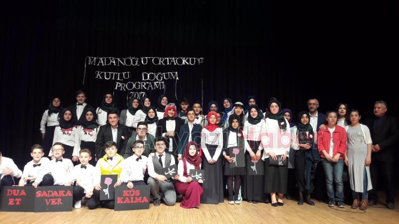 Madanoğlu Ortaokulu ndan Kutlu Doğum Haftası Etkinliği