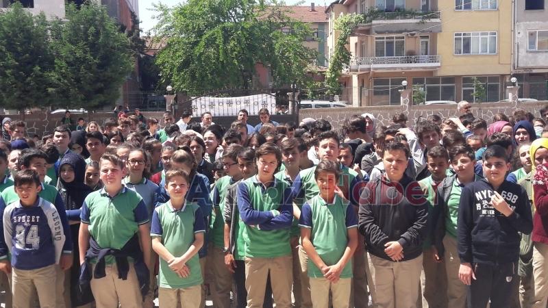 Madanoğlu Ortaokulu Öğrencileri 15 Temmuz Şehitleri için 7 Hatim indirdi 