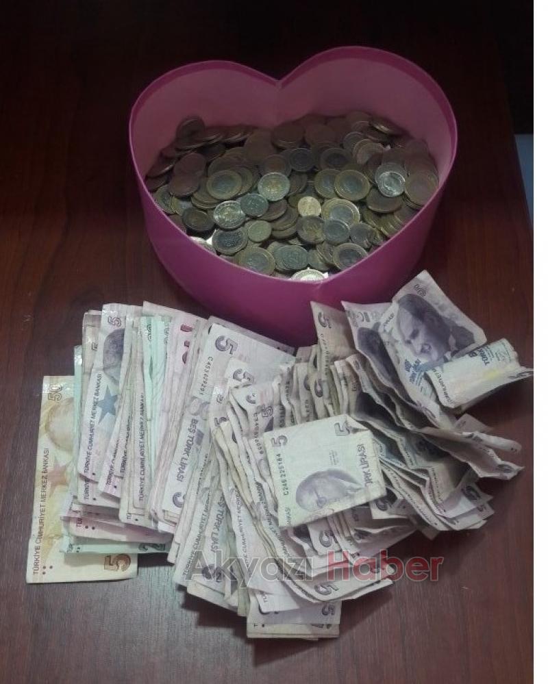 MADANOĞLU ORTAOKULUNDAN ELAZIĞA DESTEK KERMESİ