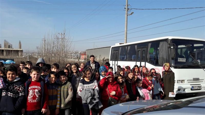 Madanoğlu Ortaokulundan Öğrencilerine Sinema Etkinliği